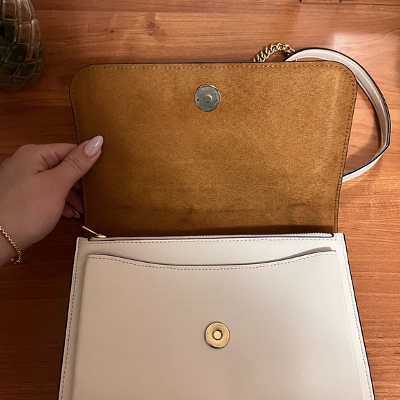 Coach Cream Quilted Crossbody Bag - Picture 4 of 7